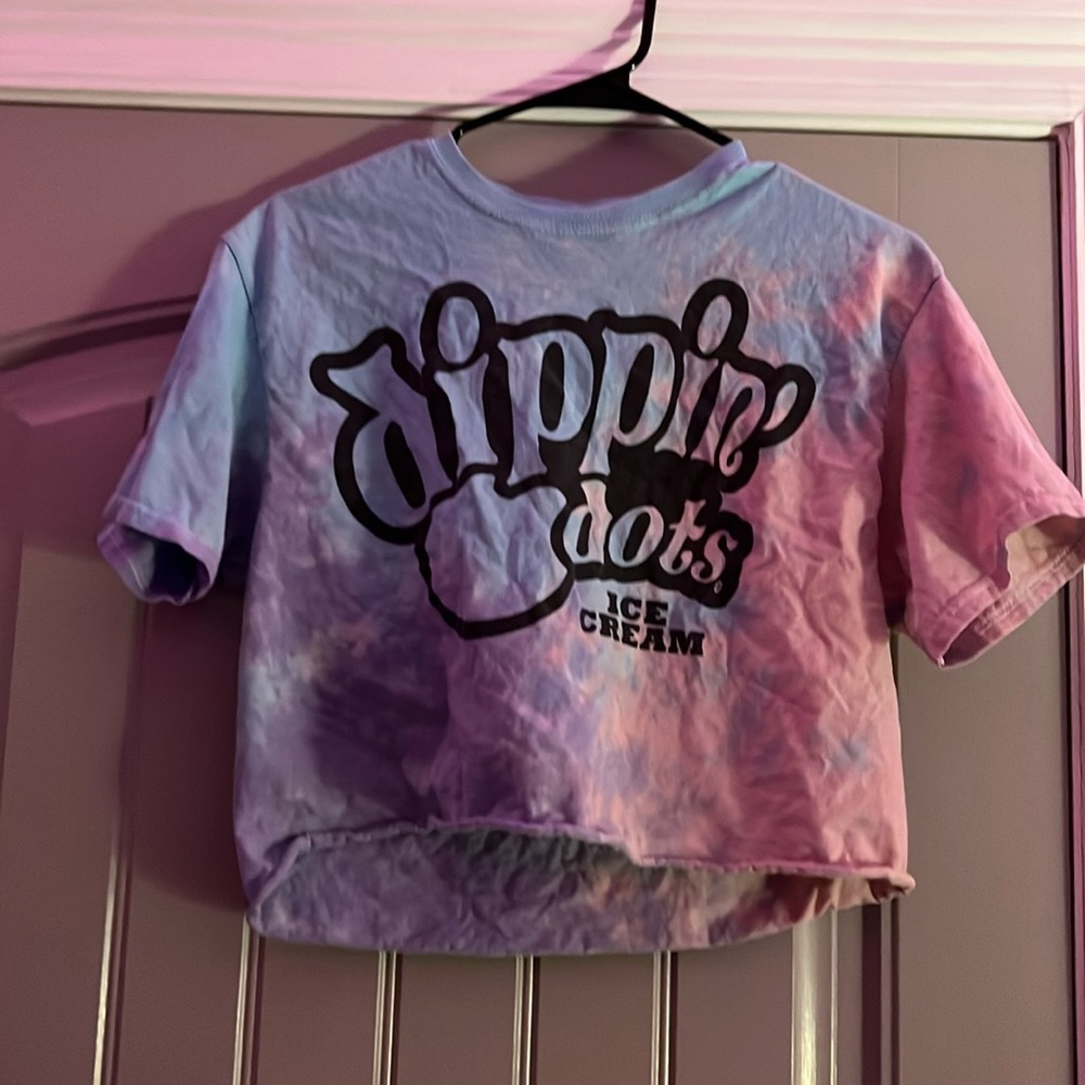 Bought from forever 21, medium in girls, light colored, cotton candy colors.
